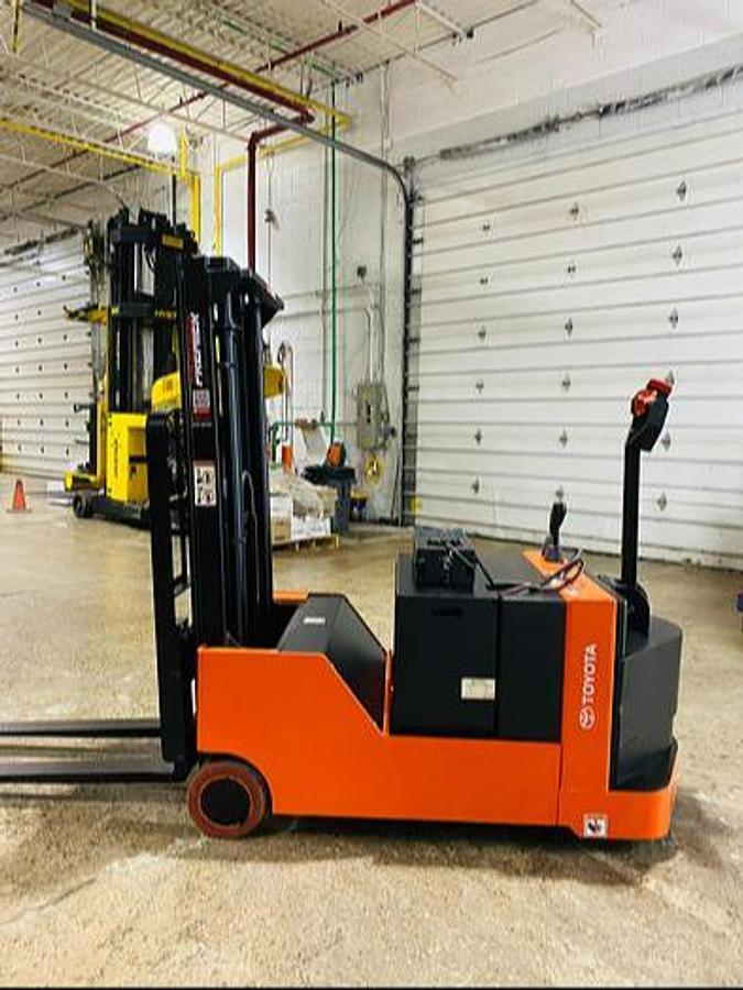 CSA-Certified Electric Walkie Counterbalance Forklift – 3,000 lb Toyota 6BWC15 for Indoor Warehouse Use – Delivered to Brampton