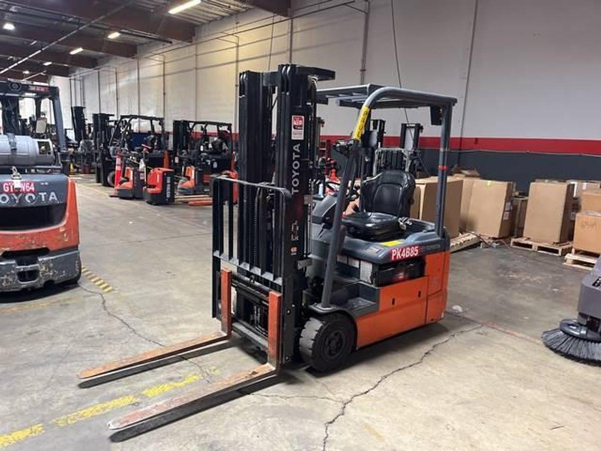 2018 Toyota 8FBE18U electric 3-wheel forklift with CSA certification deployed in Brampton for indoor warehouse operations and narrow aisle maneuvering