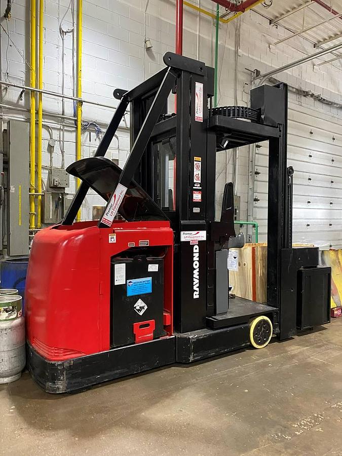 2006 Raymond SA-CSR30TWG CSA turret forklift Brampton 3000 lb 226” triple mast wire guidance swing reach export-certified battery extra
