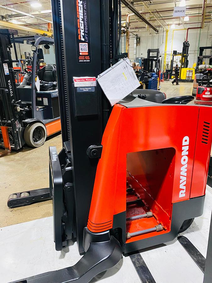 16" wide 36 volt battery compartment