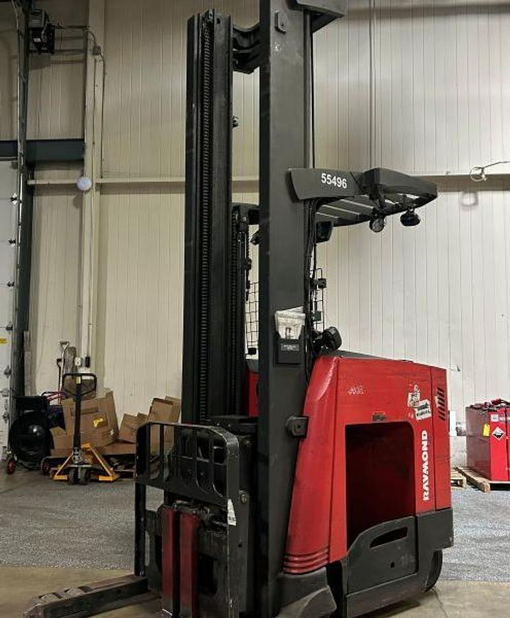 Opposite side view of a 2021 Raymond 750‑DR32TT deep‑reach forklift showing pantograph assembly, chassis profile, and 36V electric configuration.