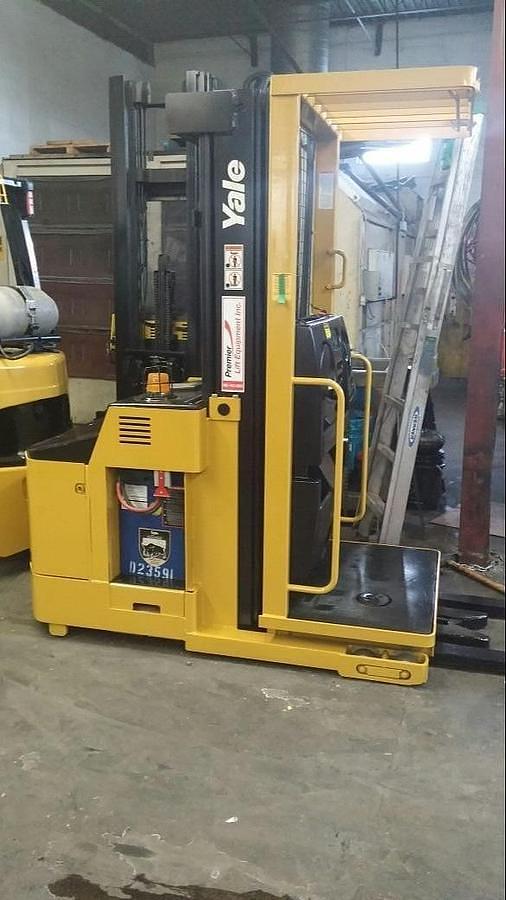 Refurbished Electric Order Pickers – Narrow‑Aisle High‑Reach