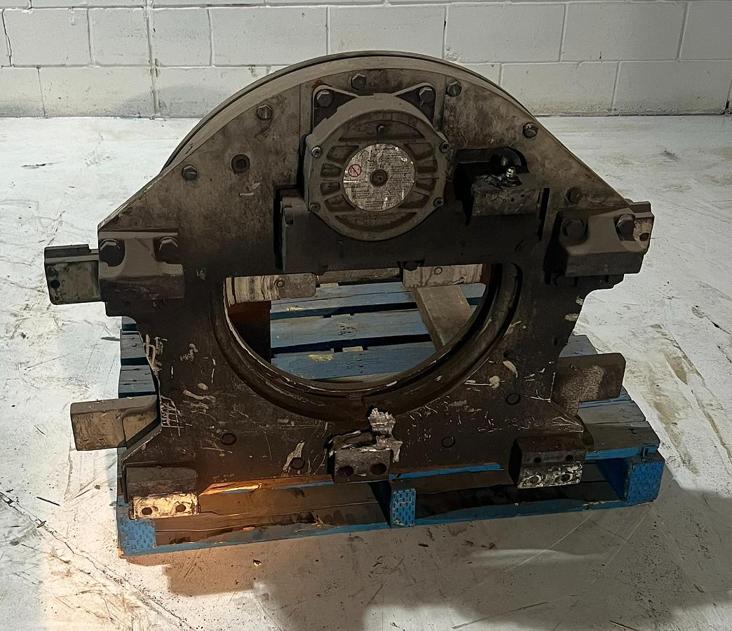 Cascade 40D Rotator – Back View of Class II Mount – Premier Lift