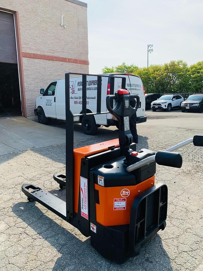 2023 BT LPE200Z rear angle view – CS rider platform – electric walkie rider – refurbished – warehouse‑ready