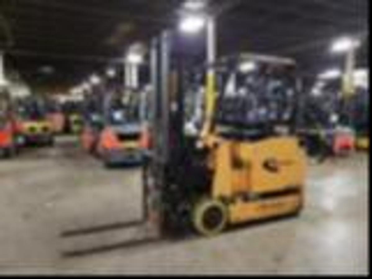 2017 Drexel SLT35AC CSA swing mast forklift Brampton 3500 lb 276” quad mast battery extra export-certified