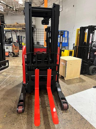 Refurbished SOLD – Refurbished 2019 Raymond 750-R35TT | Electric Reach Truck | CSA Certified | Mississauga Deployment Completed