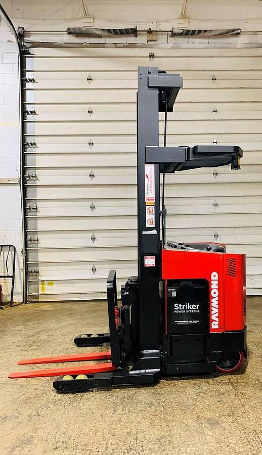 Raymond EASIR40TT CSA reach truck Brampton 4000 lb 280” triple mast side shift narrow aisle battery extra freezer-ready export vertical racking