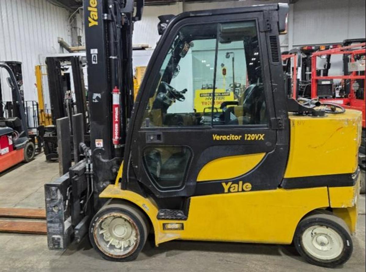 2021 Yale GC120SVX forklift opposite side view 12,000 lb LP cushion tires 3 stage mast G818V05057V