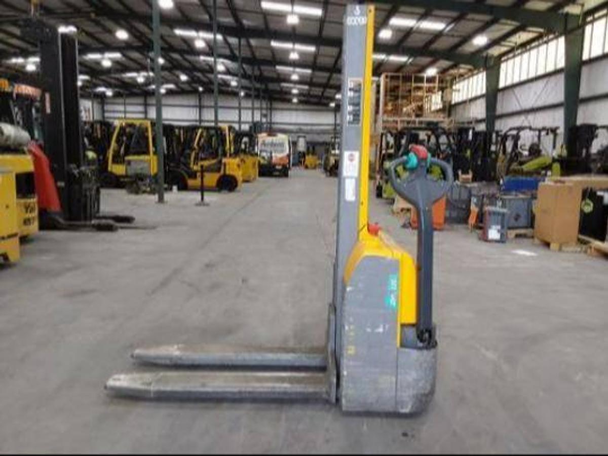 2021 Jungheinrich EMC110 Electric Forkover Stacker | CSA Certified | Battery & Charger Included | Brampton ON | Export Ready