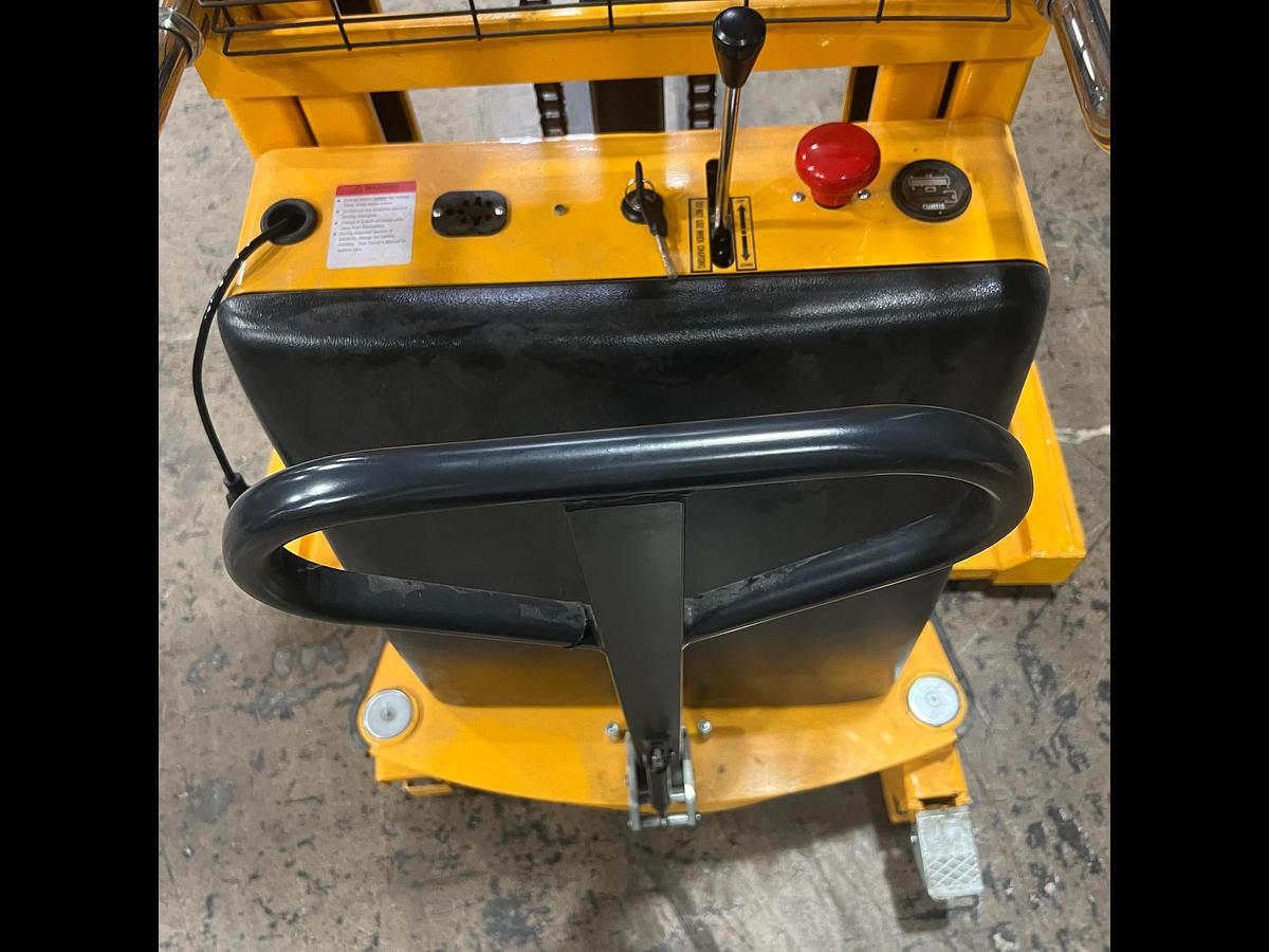 Top View – Noblelift H-5440 Electric Lift Stacker | Operator Handle & Control Panel | Manual Push | CSA Certified | Brampton ON