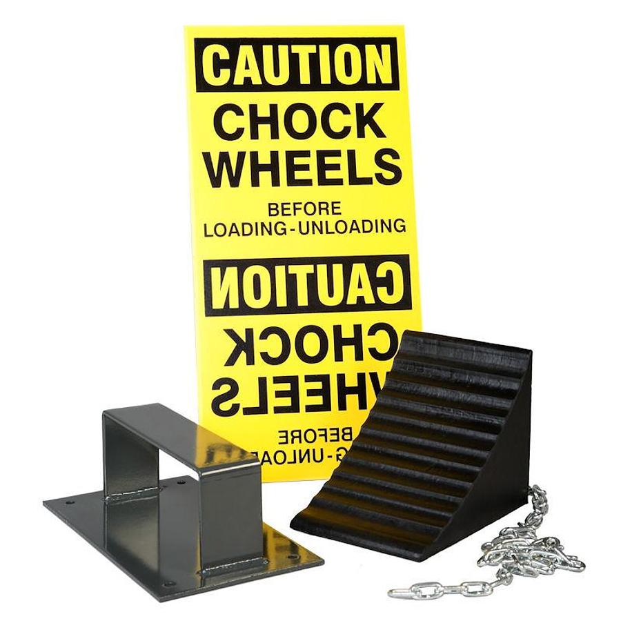 CMH‑95 rubber wheel chock set with welded steel handle, safety chain, and ‘Caution’ sign for CSA/MOL dock safety compliance
