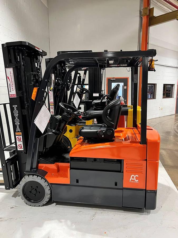 Sold-Toyota-7FBEU15-CSA-Electric-Forklift-3,000lb-189”-Lift-BramptonON