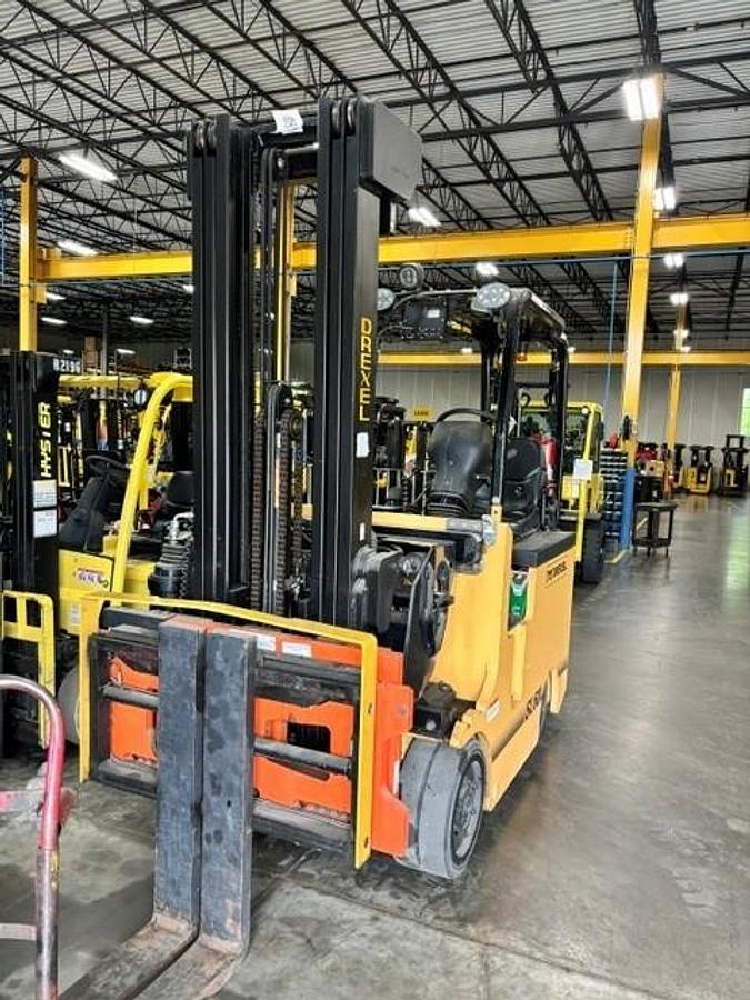 2011 Drexel SL60SE Swing‑Mast Forklift – Front View