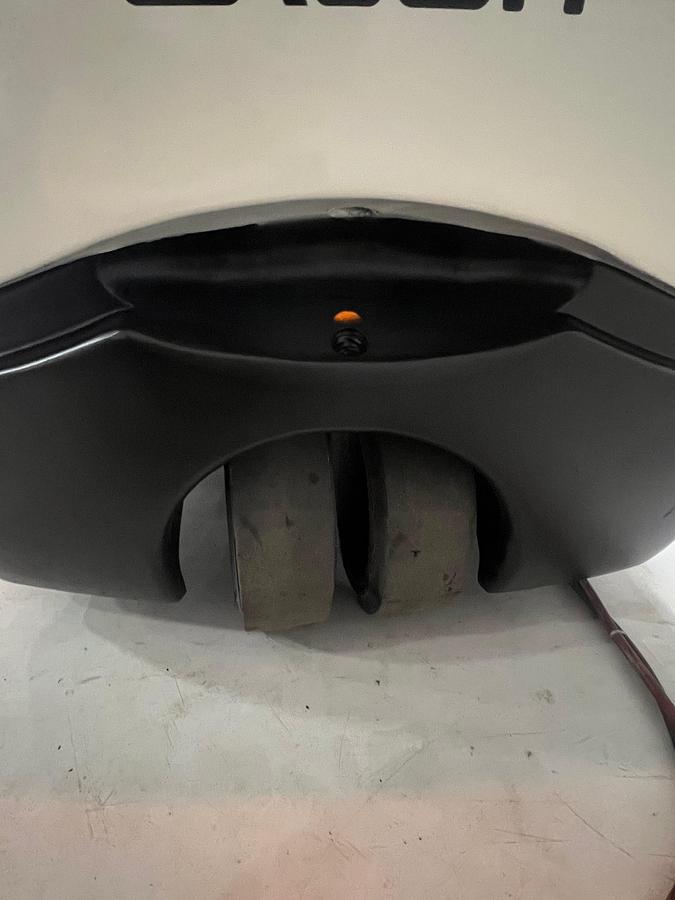 Crown SC5225-35 – rear wheels and counterweight – CSA certified electric forklift – tight aisle – Brampton ON