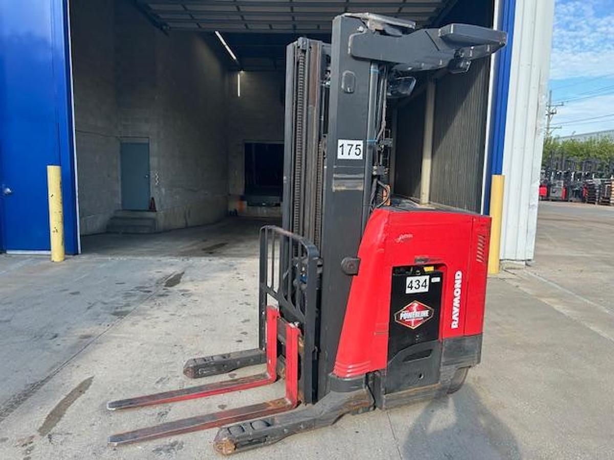 CSA Certified Raymond Electric Forklift Brampton