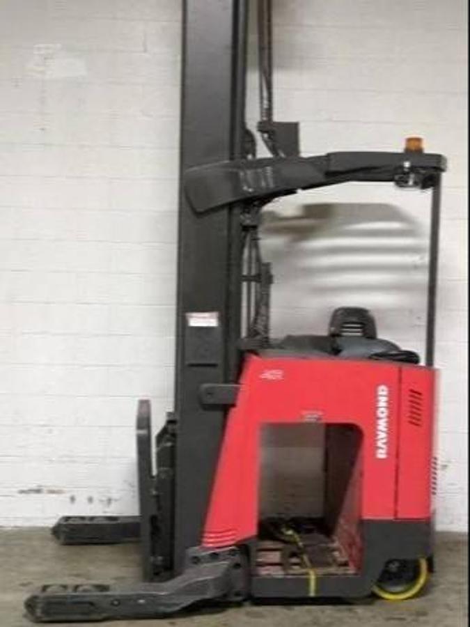 Raymond 752-R45TT CSA reach truck Brampton 4500 lb 346” triple mast side shift single reach battery extra freezer-ready indoor export