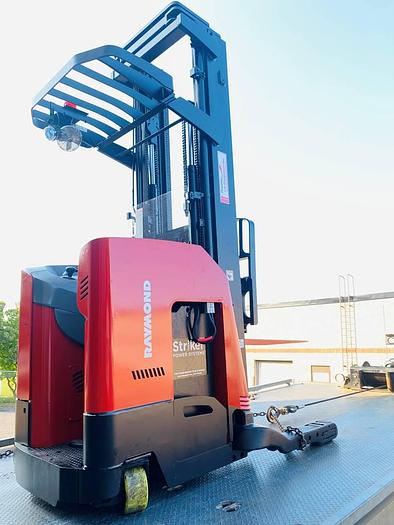Refurbished SOLD – Refurbished 2017 Raymond 750-R45TT | Electric Reach Truck | CSA Certified | Mississauga Deployment Completed