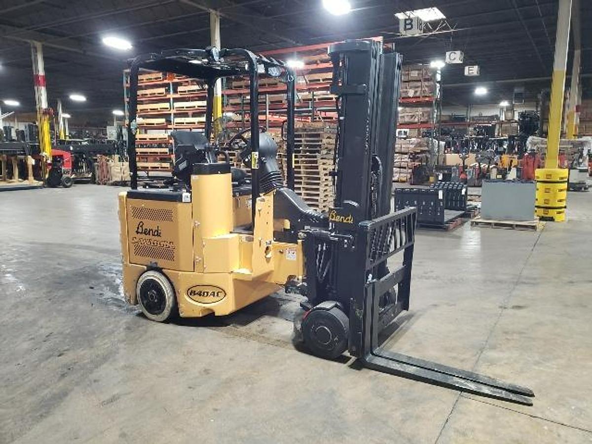 Opposite side view of 2019 Bendi B30/42AC180D 48V articulated forklift with cushion tires