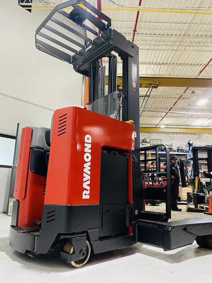 Used Premier Certified™ Forklifts CSA B335:25 Compliant, Audit-Ready & Verification-Driven Equipment