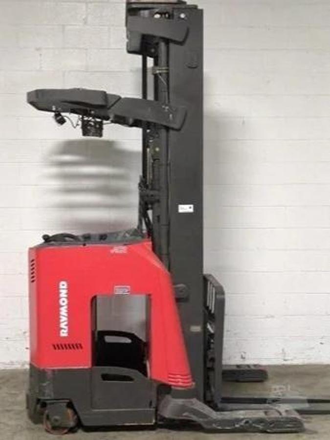 Opposite side view showing battery compartment and CSA-certified chassis