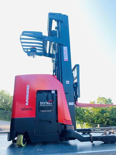Refurbished SOLD – Refurbished 2017 Raymond 750-R45TT | Electric Reach Truck | CSA Certified | Mississauga Deployment Completed