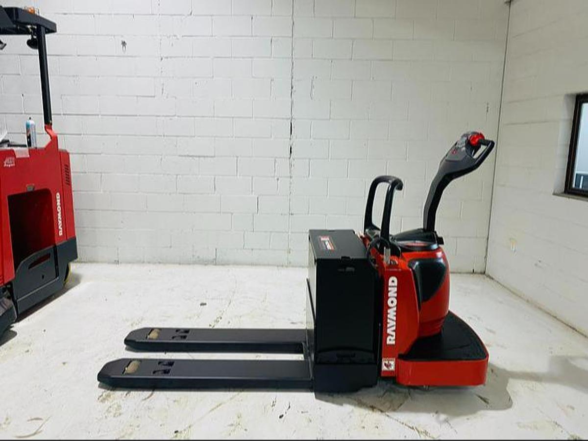 2012 Raymond 8400 CSA electric rider pallet jack Brampton 6000 lb 27x48 forks freezer compatible export certified battery charger optional