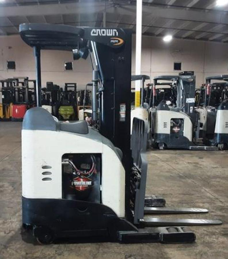 2016 Crown RR5725‑45 reach truck – side view showing carriage and mast assembly