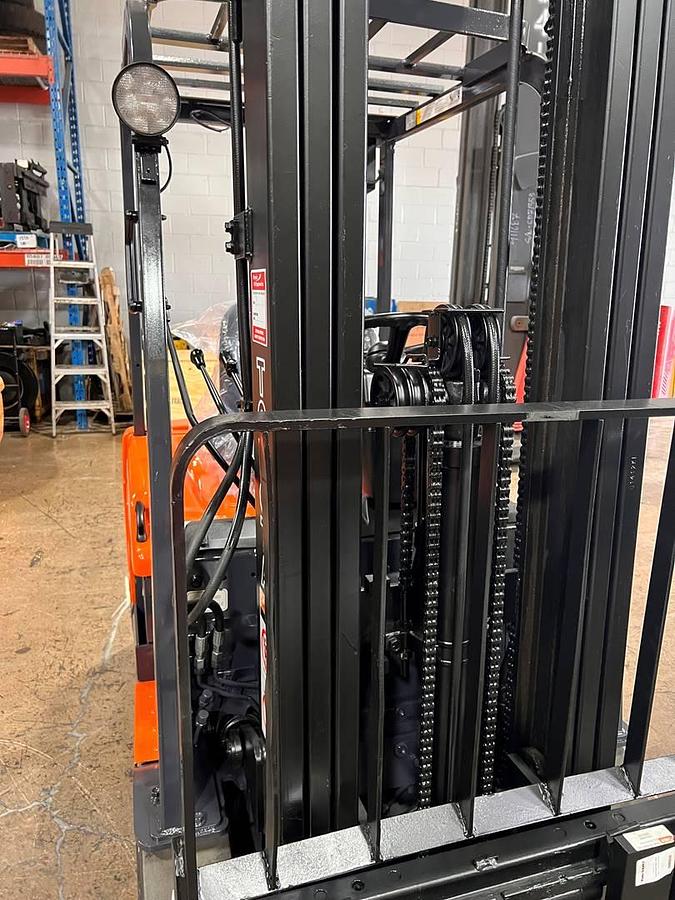 front view of load backrest