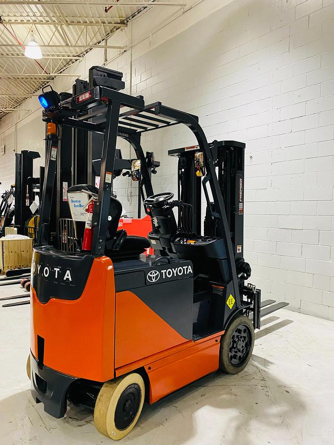 Toyota 8FBCU25 – rear angle view – counterweight, overhead guard, and EE-rated chassis – CSA/UL electric forklift – Brampton ON