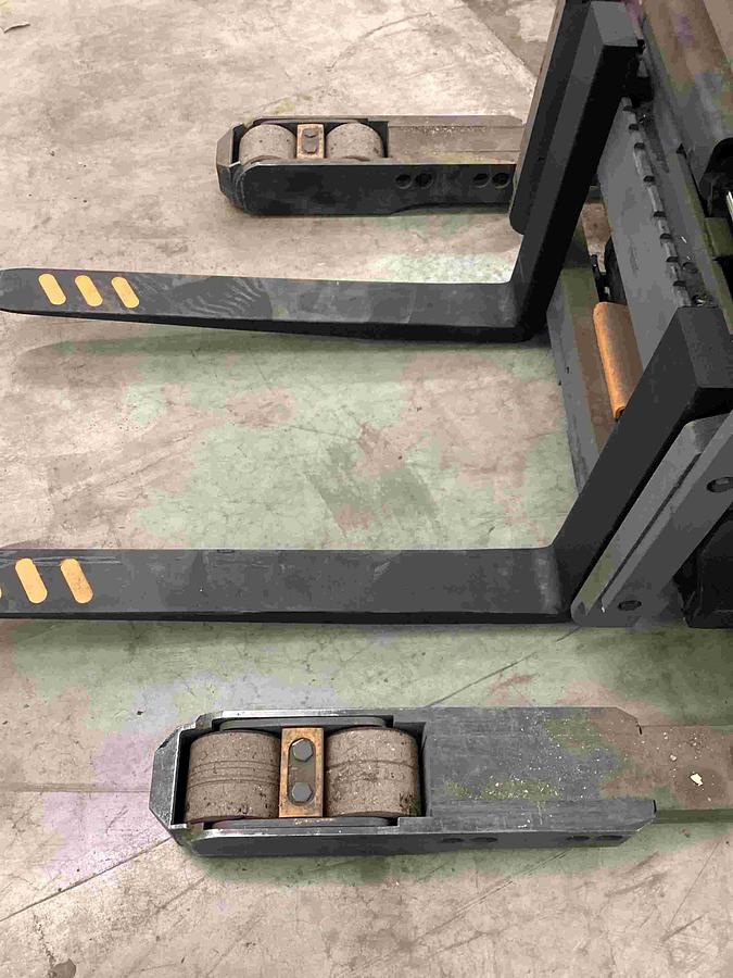 view of staddle legs with forks