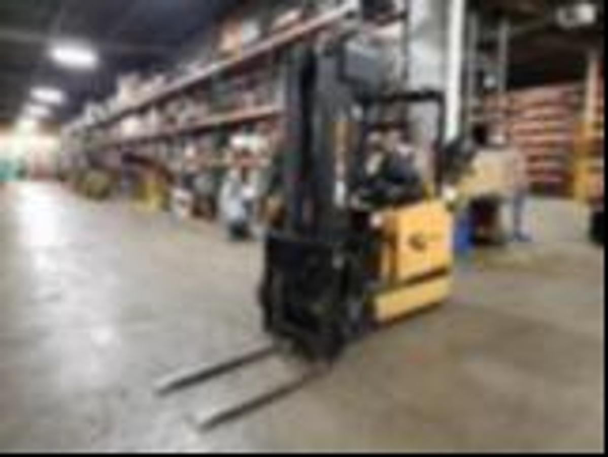 Sold-Drexel-SLT35AC-CSA-Electric-Swing-Mast-Forklift-3,500lb-276”-Lift-BramptonON