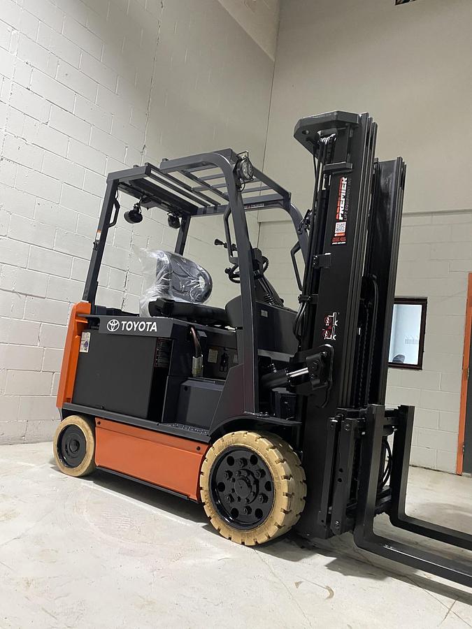 Refurbished 4‑Wheel Electric Counterbalance Forklifts | 3,000–12,000 lb