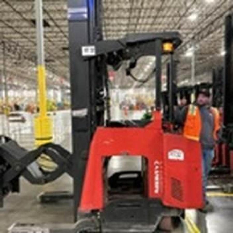 “2019 Raymond 750‑DR32TT deep‑reach forklift side view – 146/330-inch triple mast, 36V electric reach truck – Brampton ON”