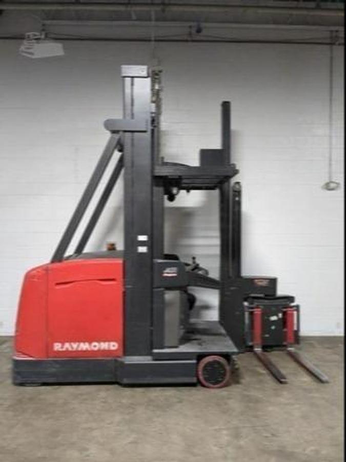 2018 Raymond 960-CSR30T CSA turret forklift Brampton 3000 lb 297” duplex mast wire guidance swing reach export-certified freezer-compatible