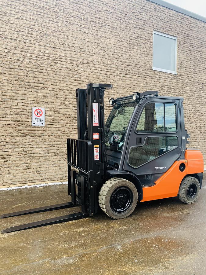 Refurbished Pneumatic Tire IC Forklifts