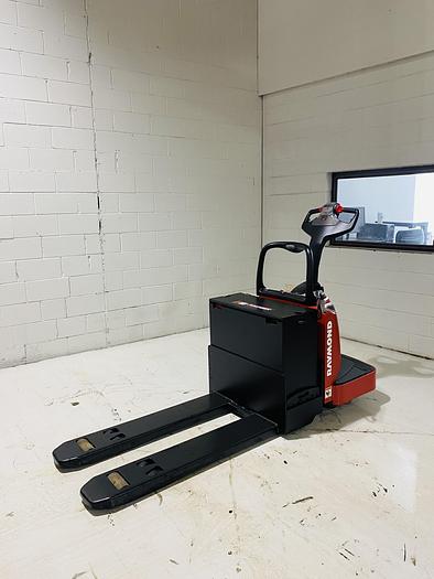 Refurbished 2012 Raymond 8410