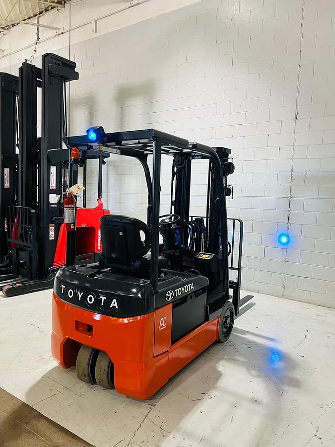 Toyota 8FBE20U – angled rear corner view – counterweight and chassis – CSA/MOL certified electric forklift – Brampton ON