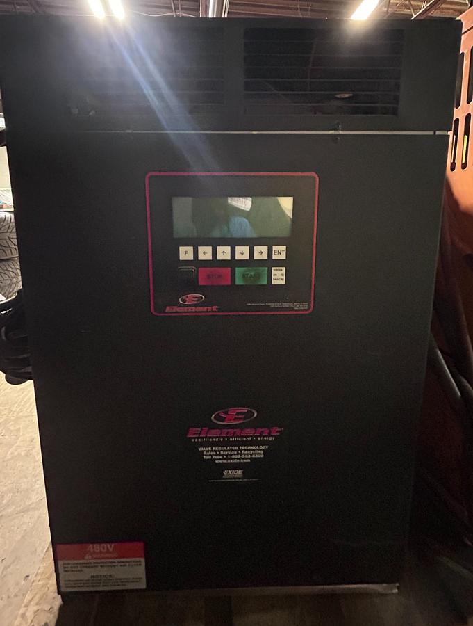 “Power Designers LMT‑10kW‑48‑250T forklift battery charger, 48V 250A high‑frequency unit with UL certification.”