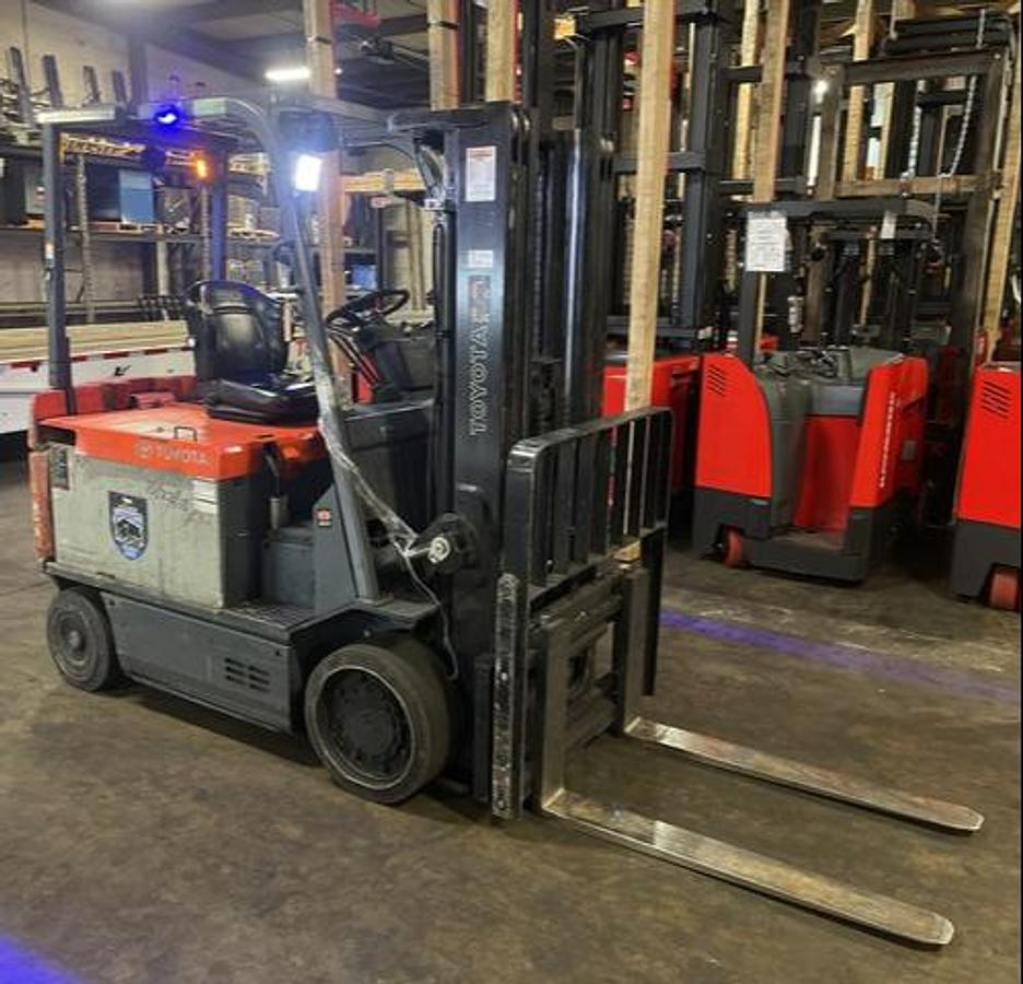 Toyota 7FBCU35 CSA electric forklift Brampton 8000 lb 187” triple mast clamp-ready UL/EE fire-safe