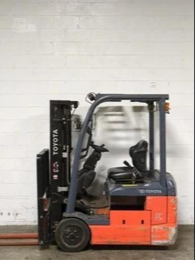 2016 Toyota 8FBES15U CSA electric forklift Brampton 3000 lb 170” triple mast side shift 3-wheel UL/EE rated freezer-compatible export-certified