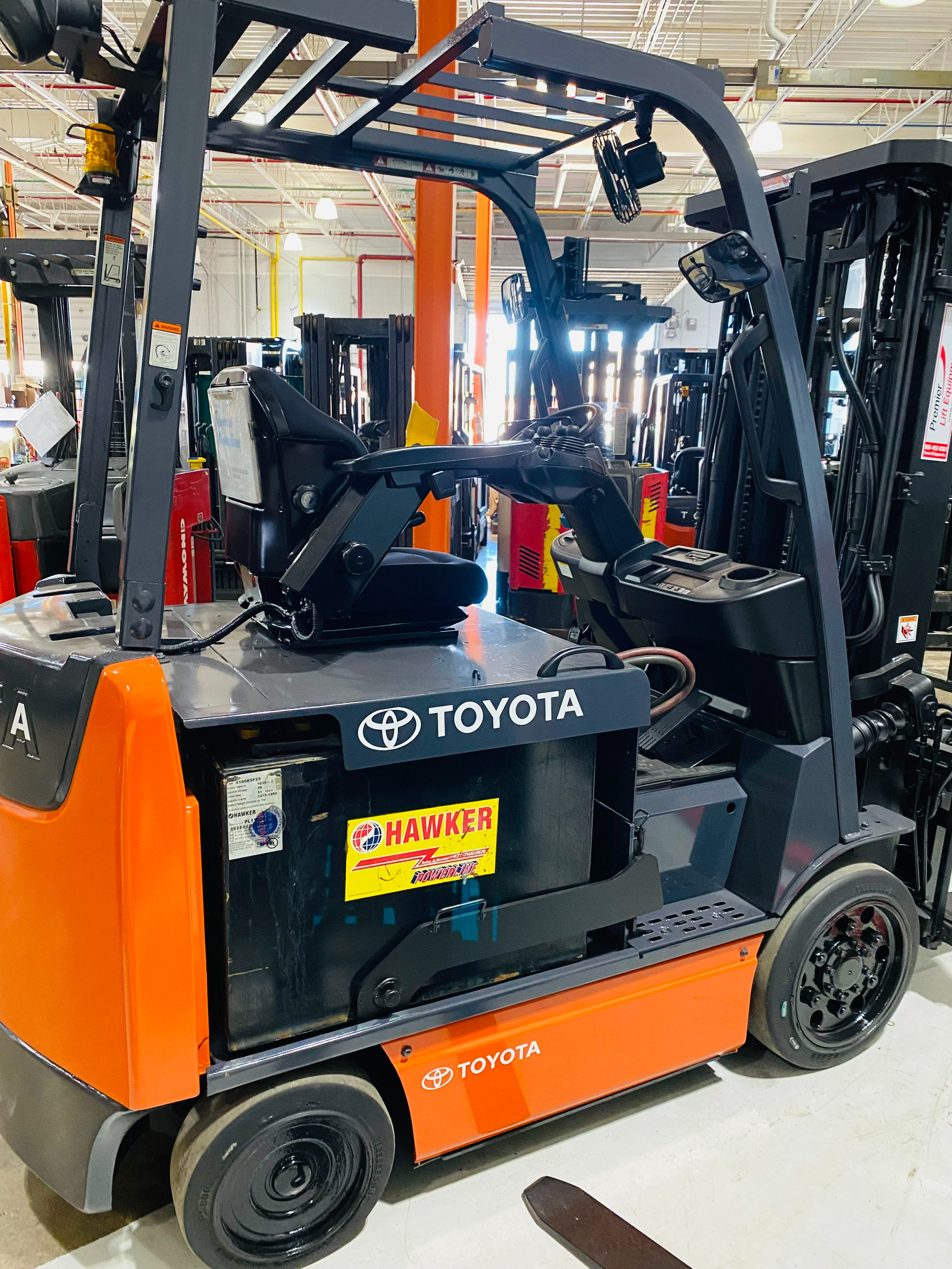 2020 Toyota 8FBCU32 electric forklift — right side angle view
