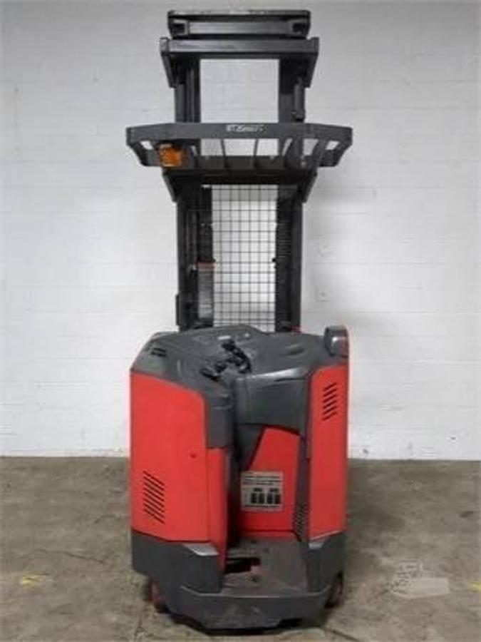 Back view showing drivers compartment