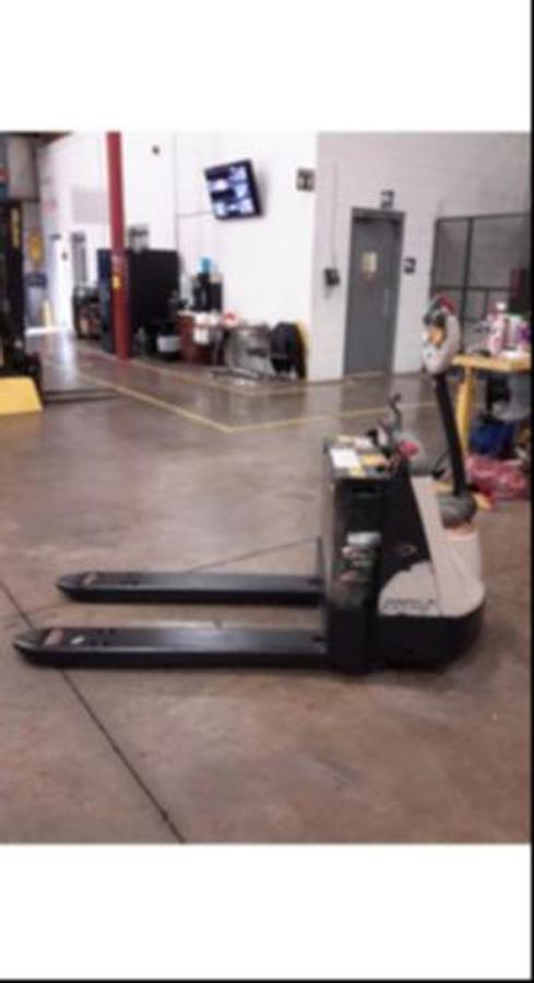 2021 Crown WP3035-45 CSA electric walkie pallet jack Brampton 4500 lb 27x48 forks battery included charger extra export certified freezer compatible