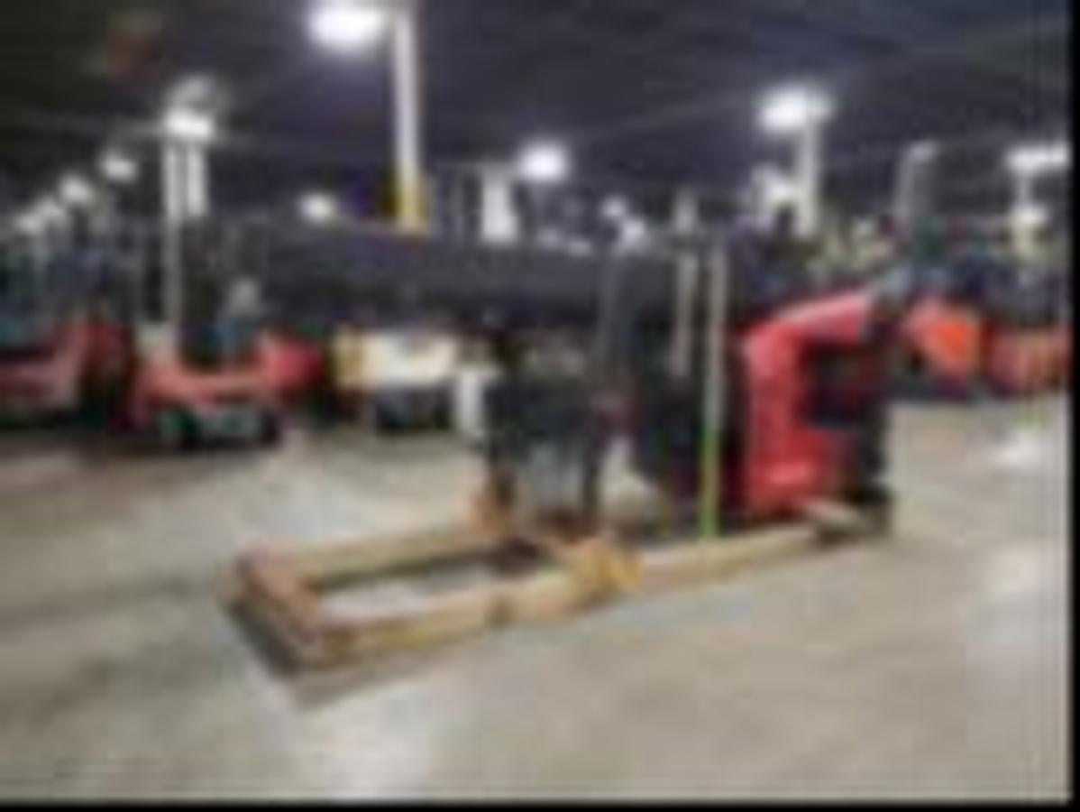 Raymond 752-R45TT CSA reach truck Brampton 4500 lb 400” triple mast side shift single reach battery extra freezer-ready export vertical racking