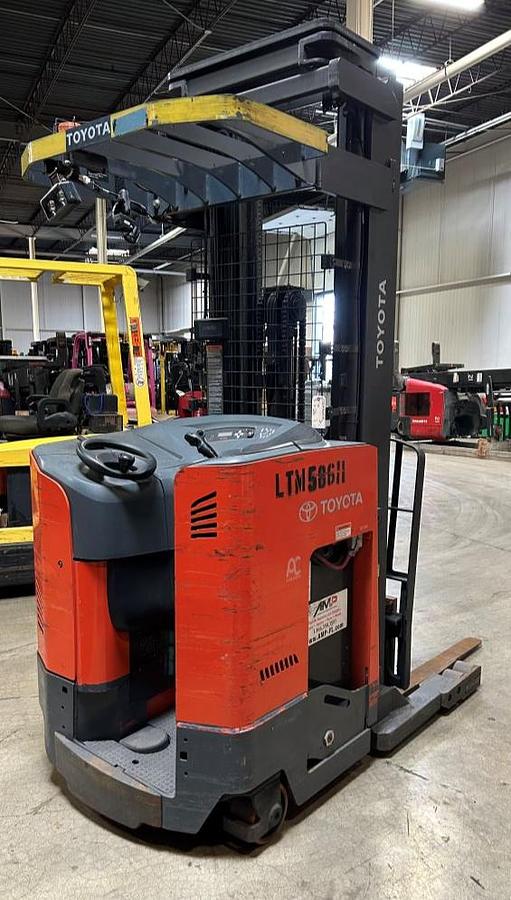 2020 Toyota 9BRU18 reach truck – rear angle showing counterweight and chassis