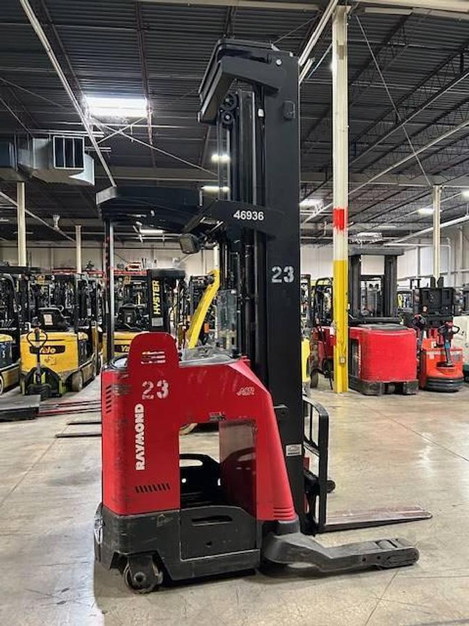 Sold-Raymond-750-R45TT-CSA-Electric-Reach-Truck-4,500lb-301”-Lift-BramptonON