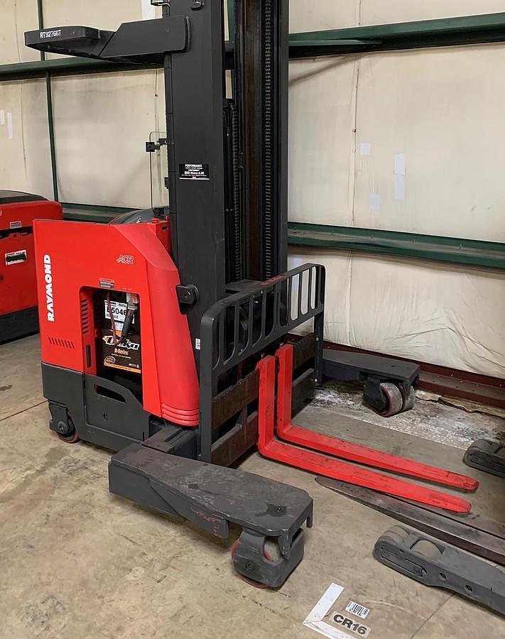 Used Multi‑Directional Electric Forklifts – 4‑Directional Long‑Load Handling