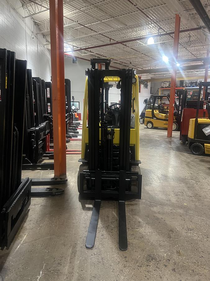 Refurbished Hyster S50FT – CSA Certified | LPG Cushion | 5,000 lb Capacity | 189” Triple Mast | Brampton ON