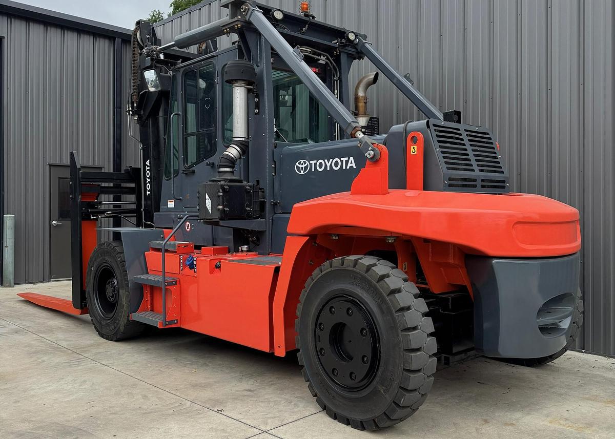 Back angle view of 2022 Toyota THD3600-24 forklift – dual drive axle, solid pneumatic tires, full cab with heater, CSA-certified, 36,000 lb diesel capacity – Premier Lift Equipment Brampton ON
