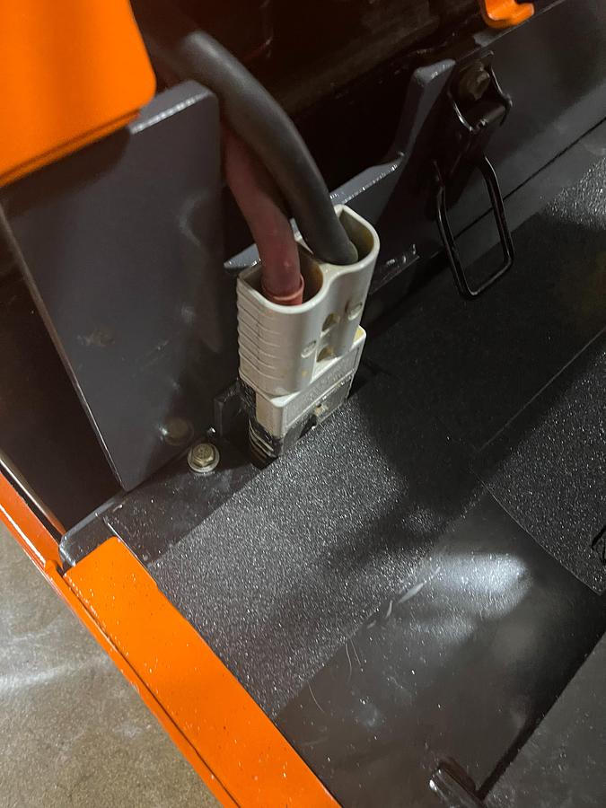 Close‑up of 36V battery connector on Budget Toyota 5FBE18 electric forklift.